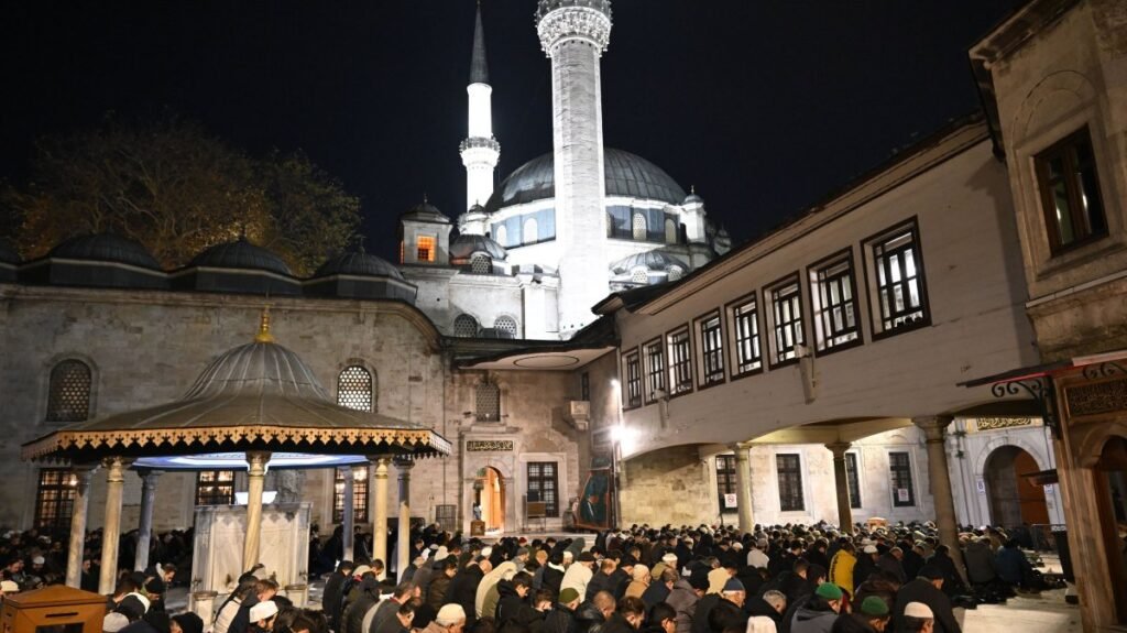 Türkiye welcomes Islam's sacred 3 months for 2nd time this year