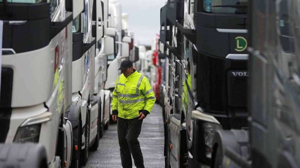 Balkan truck drivers obstruct border crossing to protest EU rules