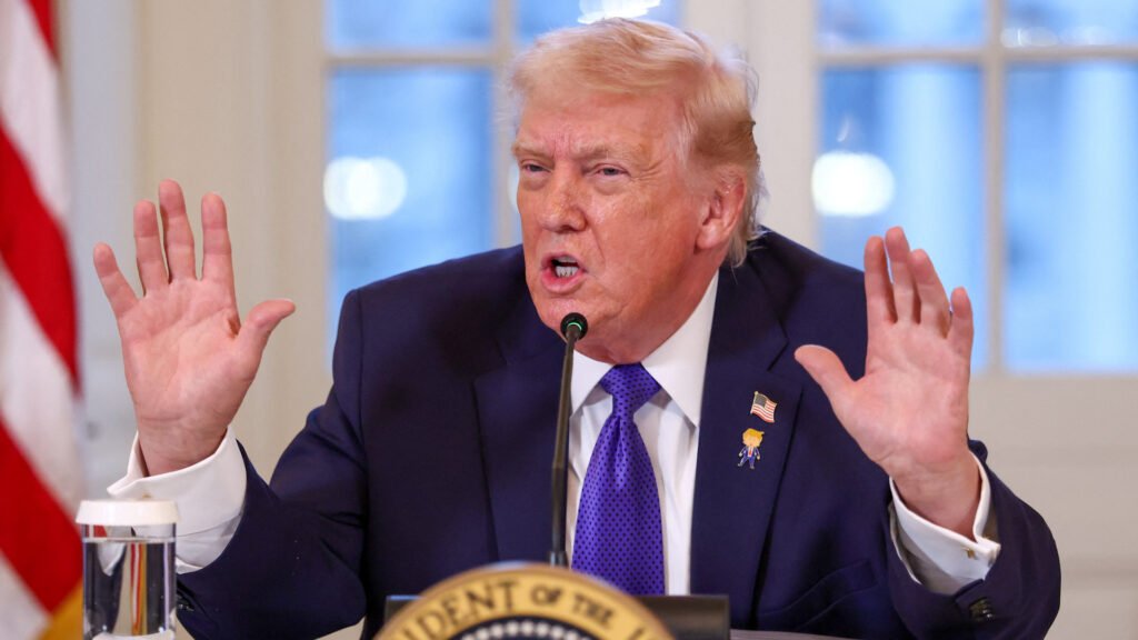 Trump meets US oil bosses to discuss Venezuela extraction | Newsfeed