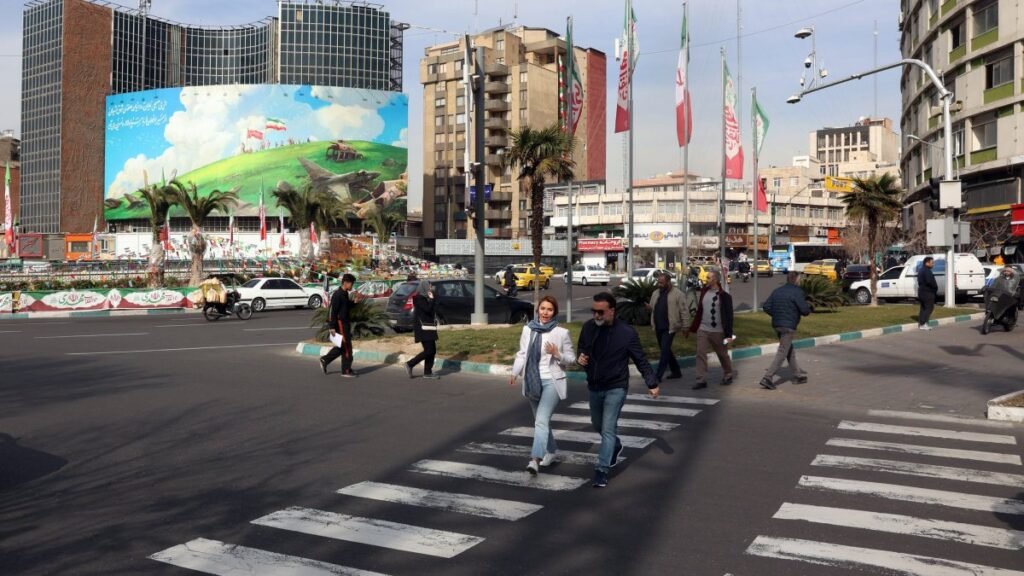 Tehran to bring energy, mining, aircraft deals to table in US talks Tehran to bring energy, mining, aircraft deals to table in US talks