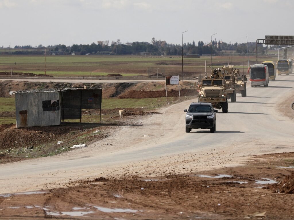 US army launches retaliatory strikes on dozens of ISIL targets in Syria | Syria's War News