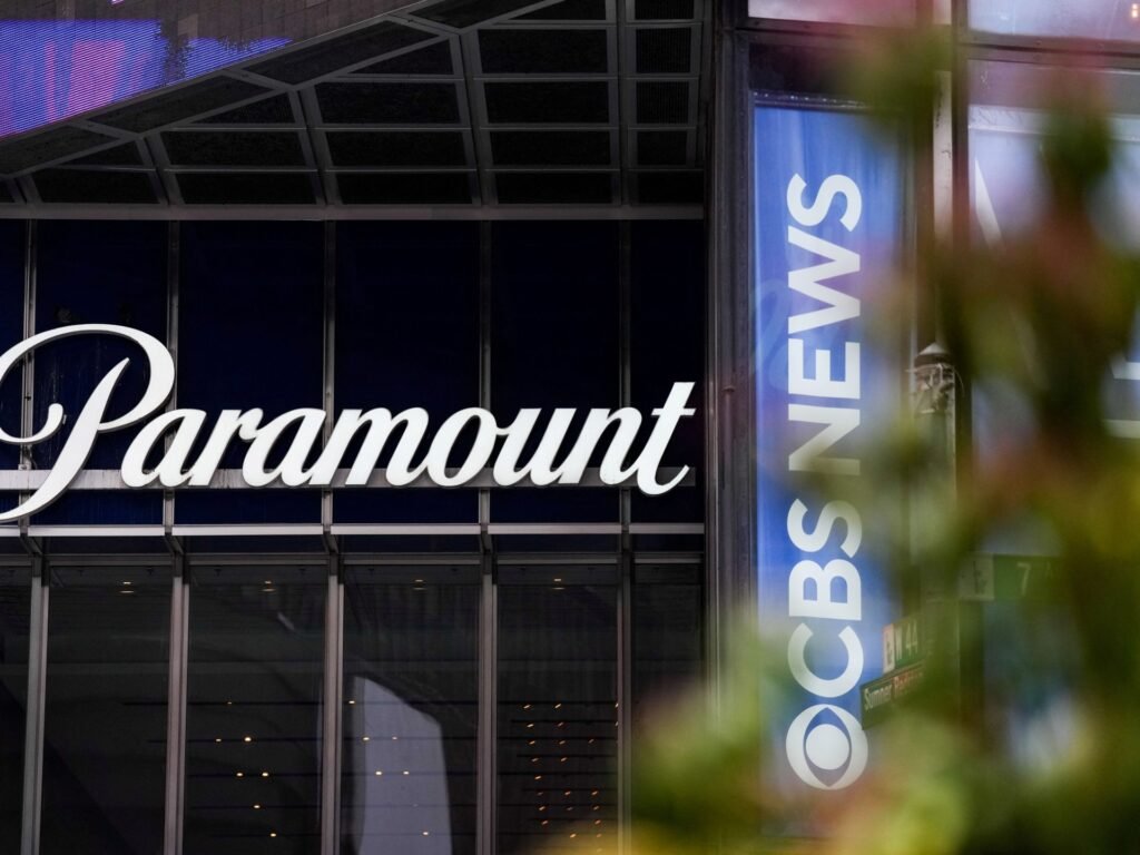 Warner Bros gets new offer from Paramount but still recommends Netflix bid | Media News Warner Bros gets new offer from Paramount but still recommends Netflix bid | Media News