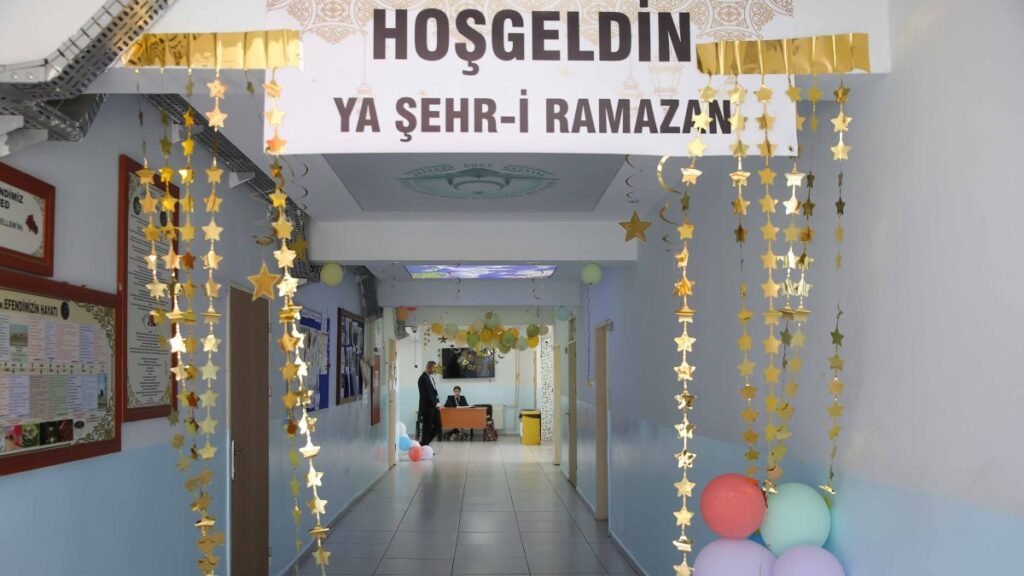 ‘Ramadan activities at Turkish schools not violation of secularism’ ‘Ramadan activities at Turkish schools not violation of secularism’