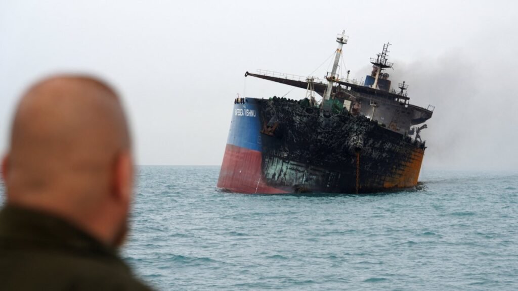 1 dead, 2 oil tankers set ablaze off Iraq in likely Iranian attack