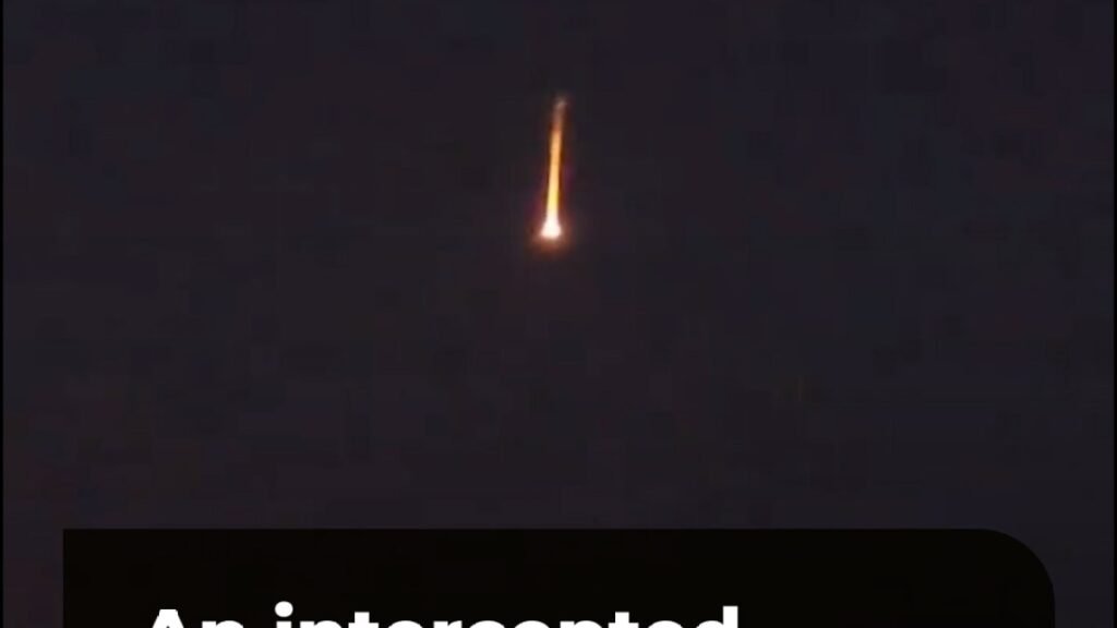 An intercepted drone burns and falls over Erbil in Iraq | US-Israel war on Iran