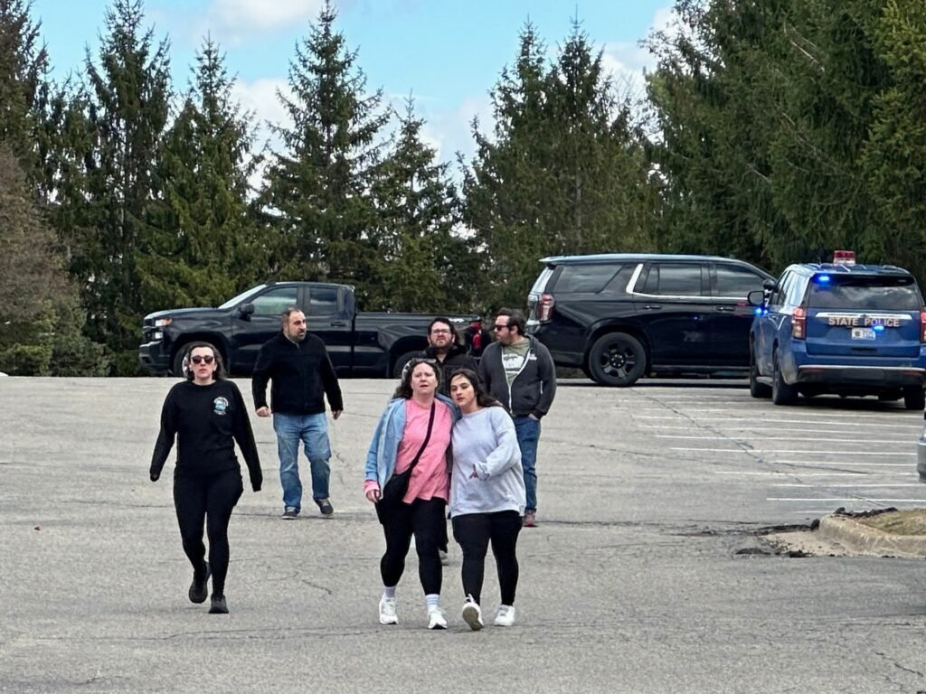 FBI reports ‘active shooter situation’ at Detroit-area synagogue in the US | Gun Violence News