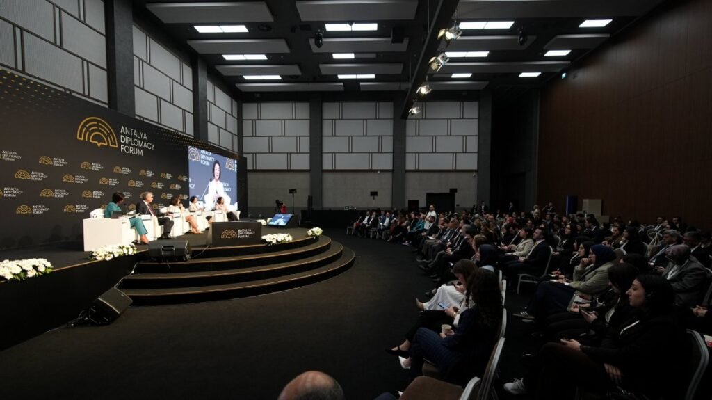 Antalya Diplomacy Forum concludes with calls for regional stability