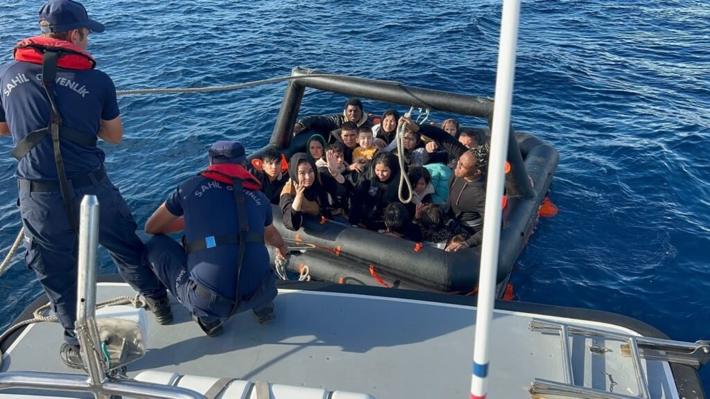 EU urges Greece to investigate reports of migrant pushbacks by police