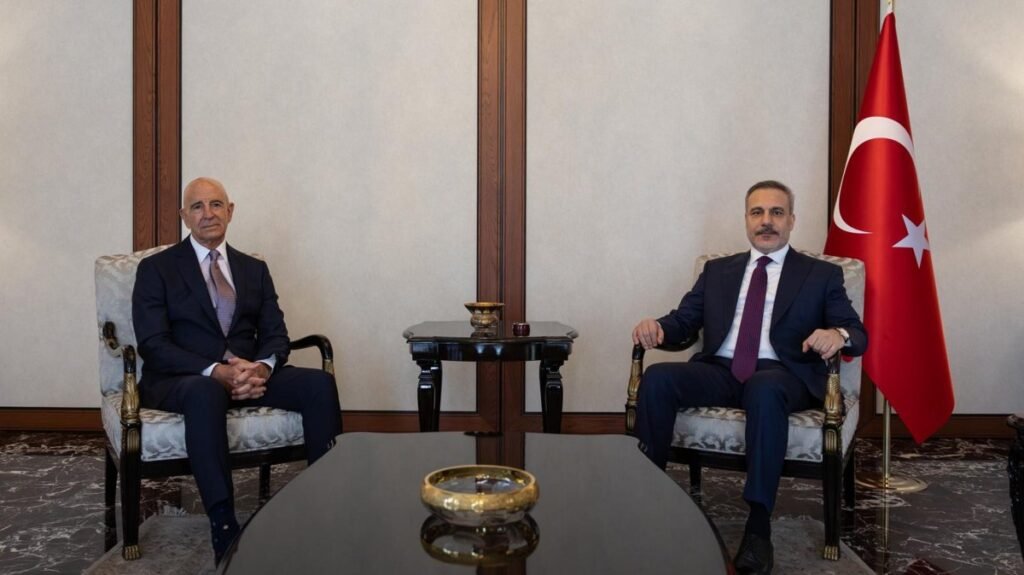Turkish FM hosts US envoy after critical Syria visit