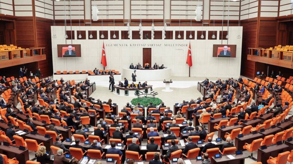 Turkish Parliament mulls more leave for moms, less screen time for kids