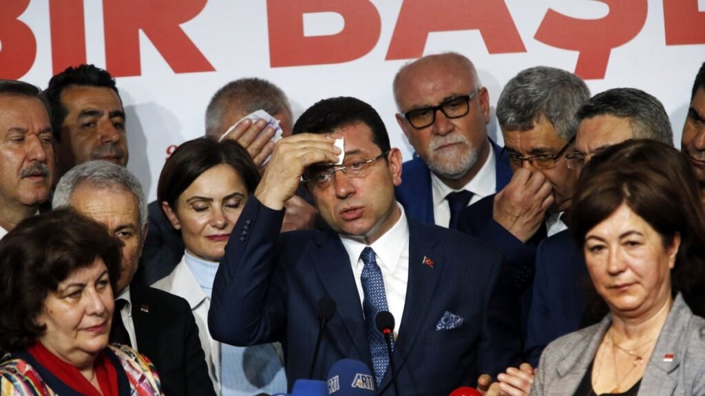 Graft, debt, service failures mark 7 years of Istanbul under CHP mayor Graft, debt, service failures mark 7 years of Istanbul under CHP mayor