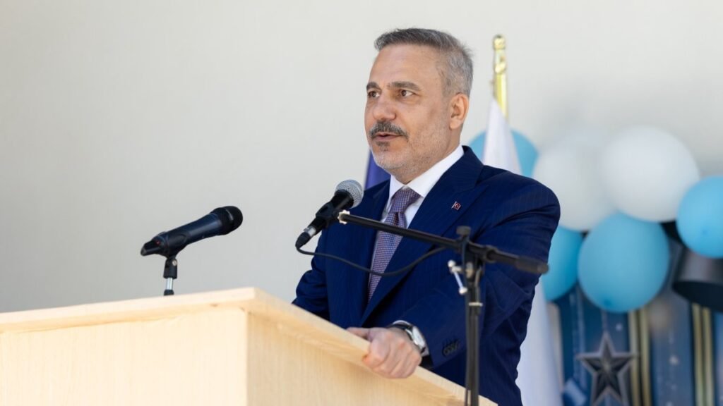 Turkish FM urges sides to avoid attacks in the Black Sea Turkish FM urges sides to avoid attacks in the Black Sea