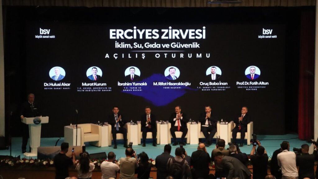 Turkish officials stress link between climate, security at Erciyes Summit Turkish officials stress link between climate, security at Erciyes Summit